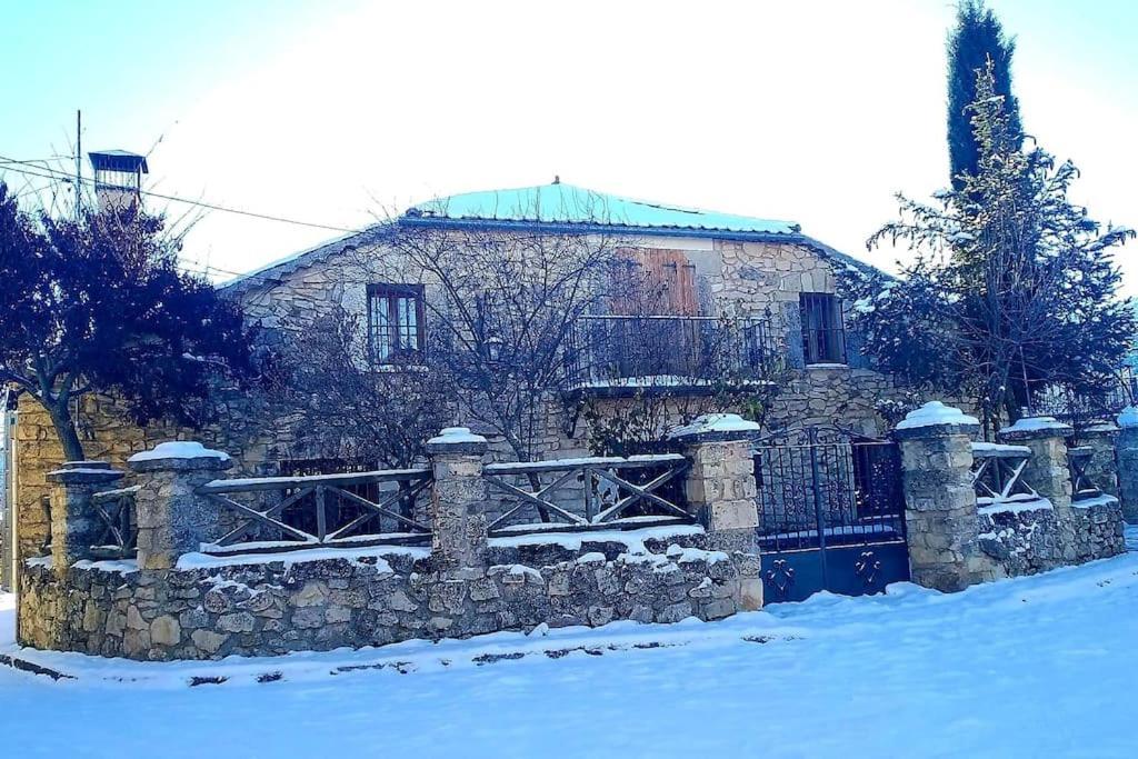 Casa Florentino Casa Centenaria Torre Val De San Pedro ภายนอก รูปภาพ